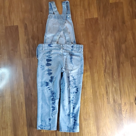 Jumpsuit - Picture 2 of 5